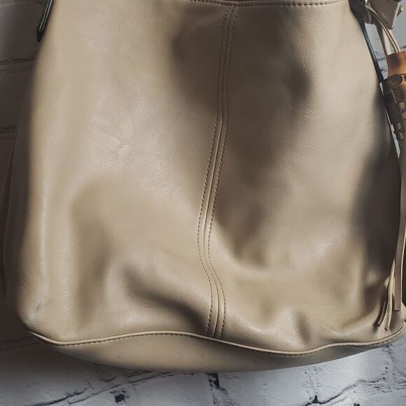 Tan Bag - Picture 7 of 8